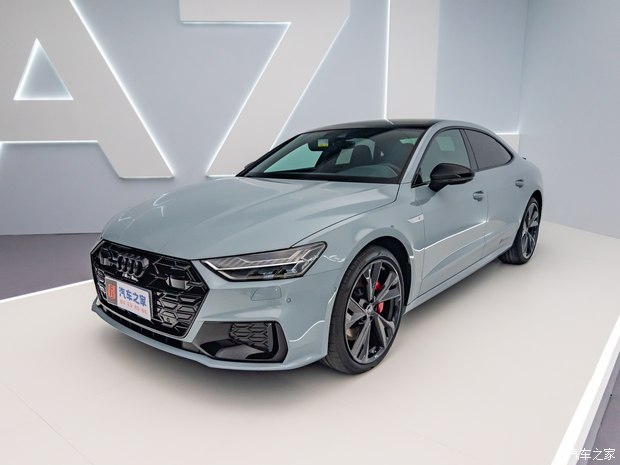 上汽奥迪 奥迪A7L 2024款 55 TFSI quattro RS 套件竞速版